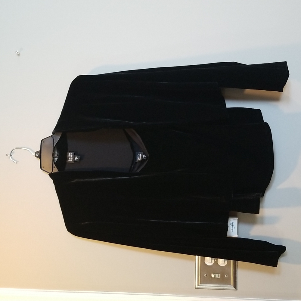 Black velvet, matching tank top and jacket